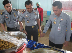 Tanggapi Berita Makanan Di Lapas Cikarang, Direktur Kesehatan Perawatan dan Rehabilitasi Cek Langsung Dapur Lapas Cikarang, Inilah Hasilnya